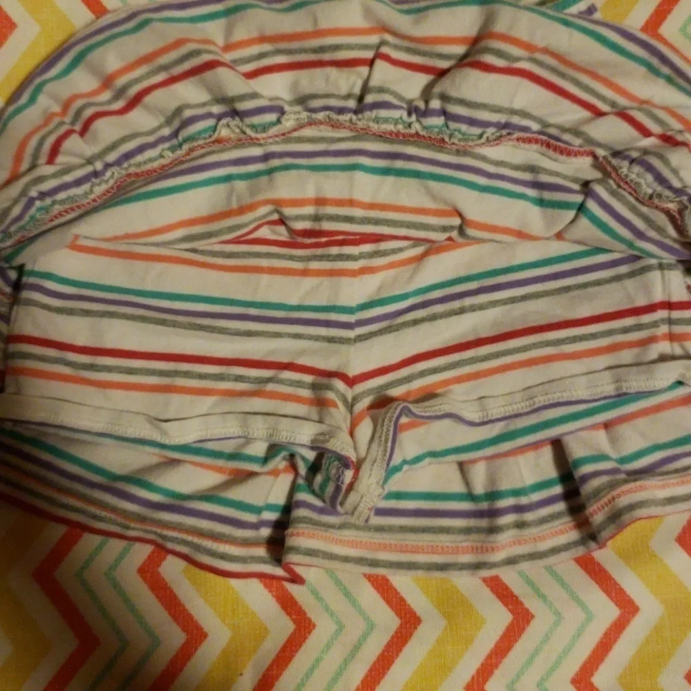 Little girls jeans and skirt size 3t